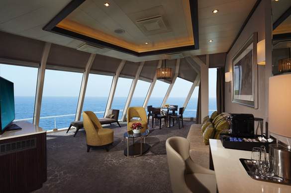 NCL Norwegian Dawn Deluxe Owner's Suite 1.jpeg